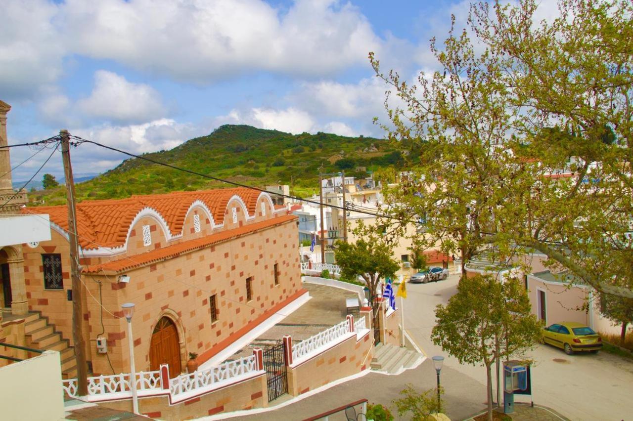 Herb & Flower Homes In Eco Village Of Laerma Laerma  Екстериор снимка